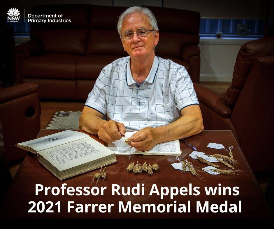 Rudi Appels receives the 2021 Farrer Memorial Medal